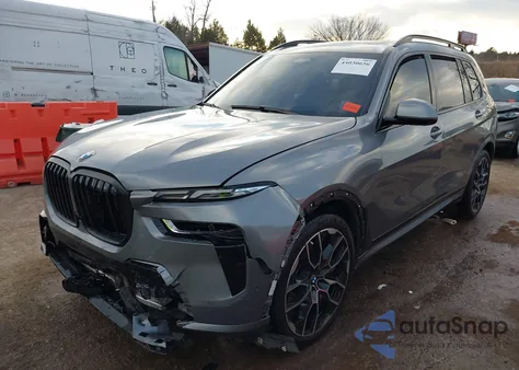 2024 BMW X7 xDrive40I z USA, uszkodzony, nr VIN 5UX23EM07R9S47451
